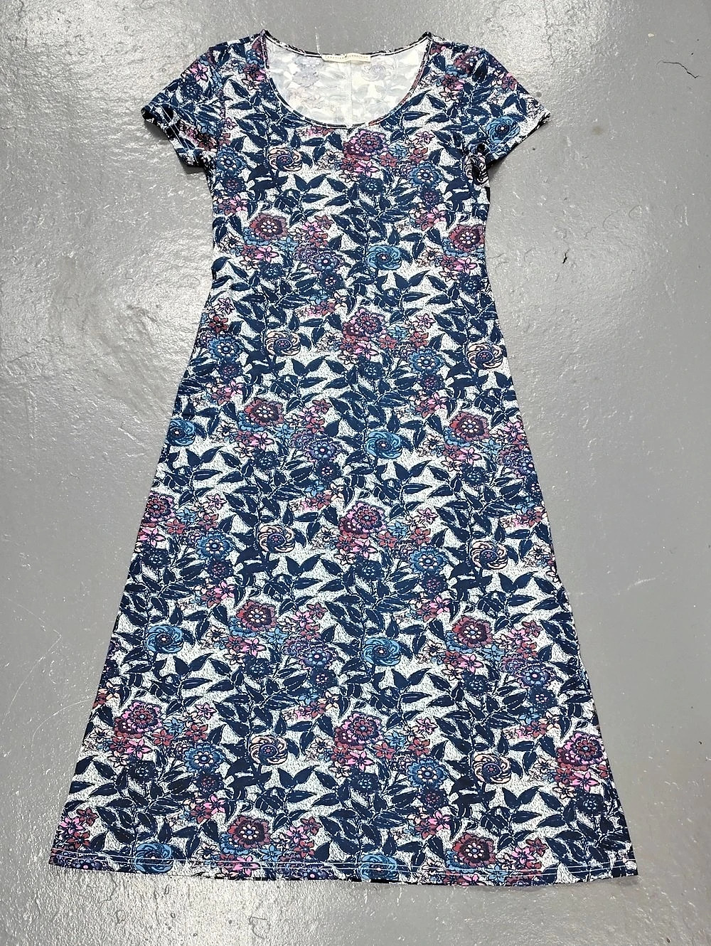 Peruvian Connection Floral Maxi Dress in Blue & Pink Size Small